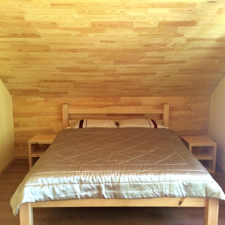 Guest House Vilcini Bernāti الغرفة الصورة